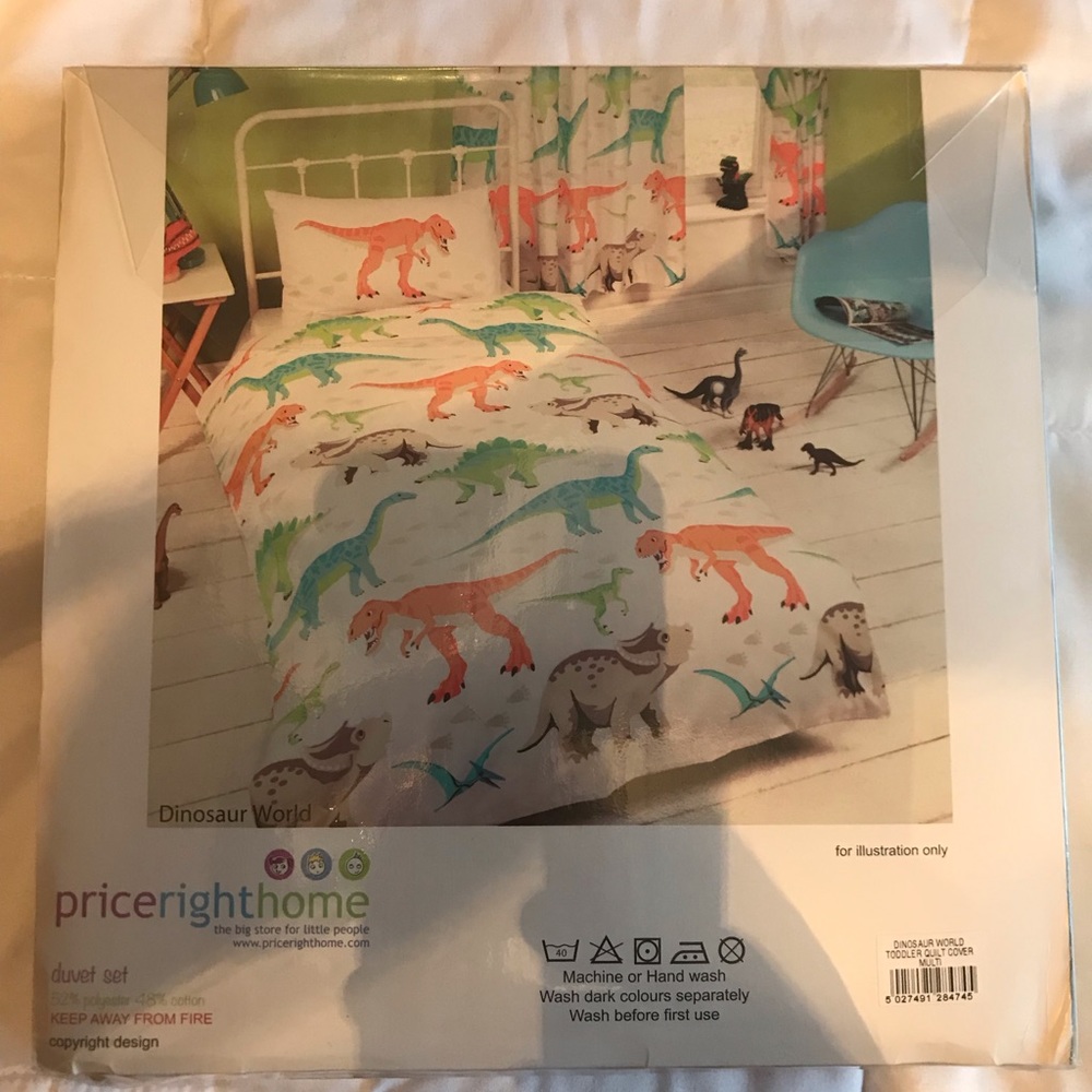 Dinosaur duvet set!